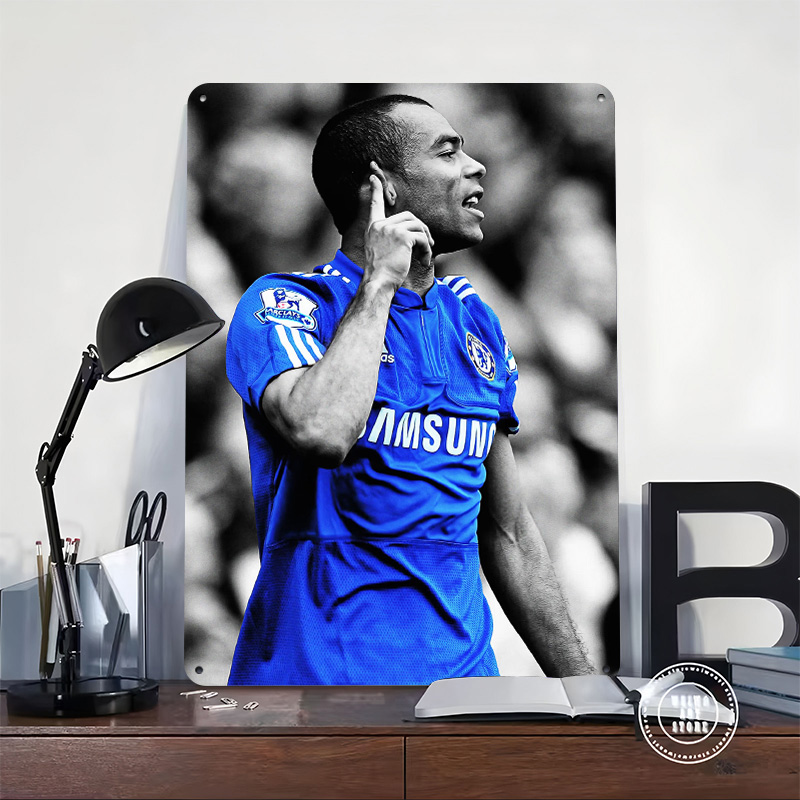 Ashley Cole w koszulce Chelsea – Retro Gaming Jersey recenzja i cena